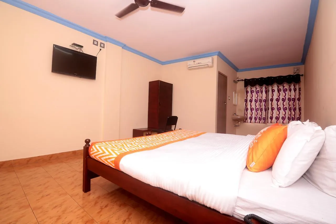 Oyo 6711 Geojo Residency Hotel Nedumbassery