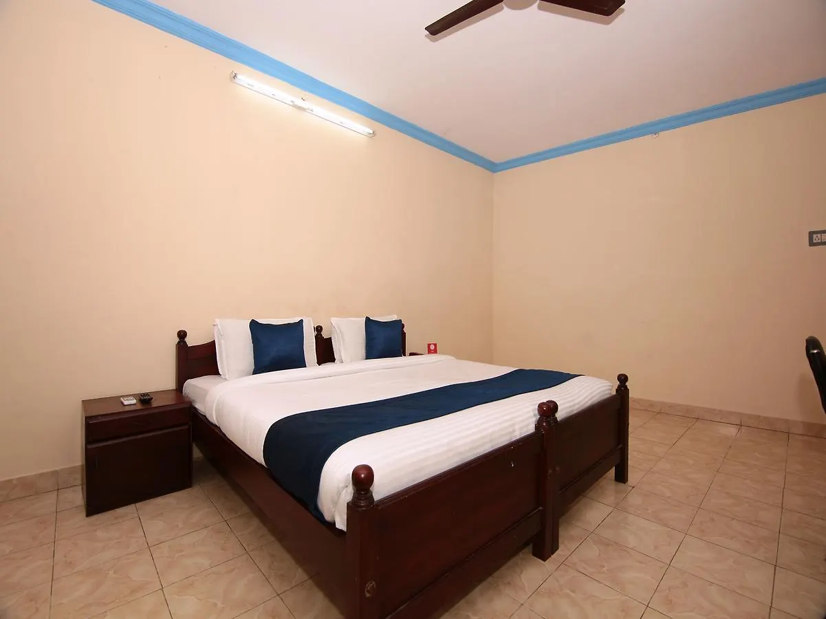 Oyo 6711 Geojo Residency Hotel Nedumbassery