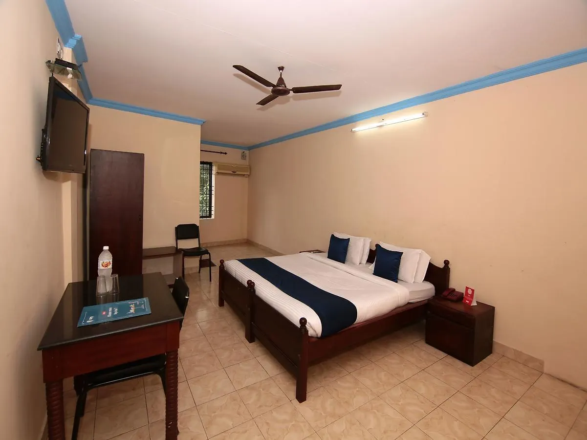 Oyo 6711 Geojo Residency Hotel Nedumbassery