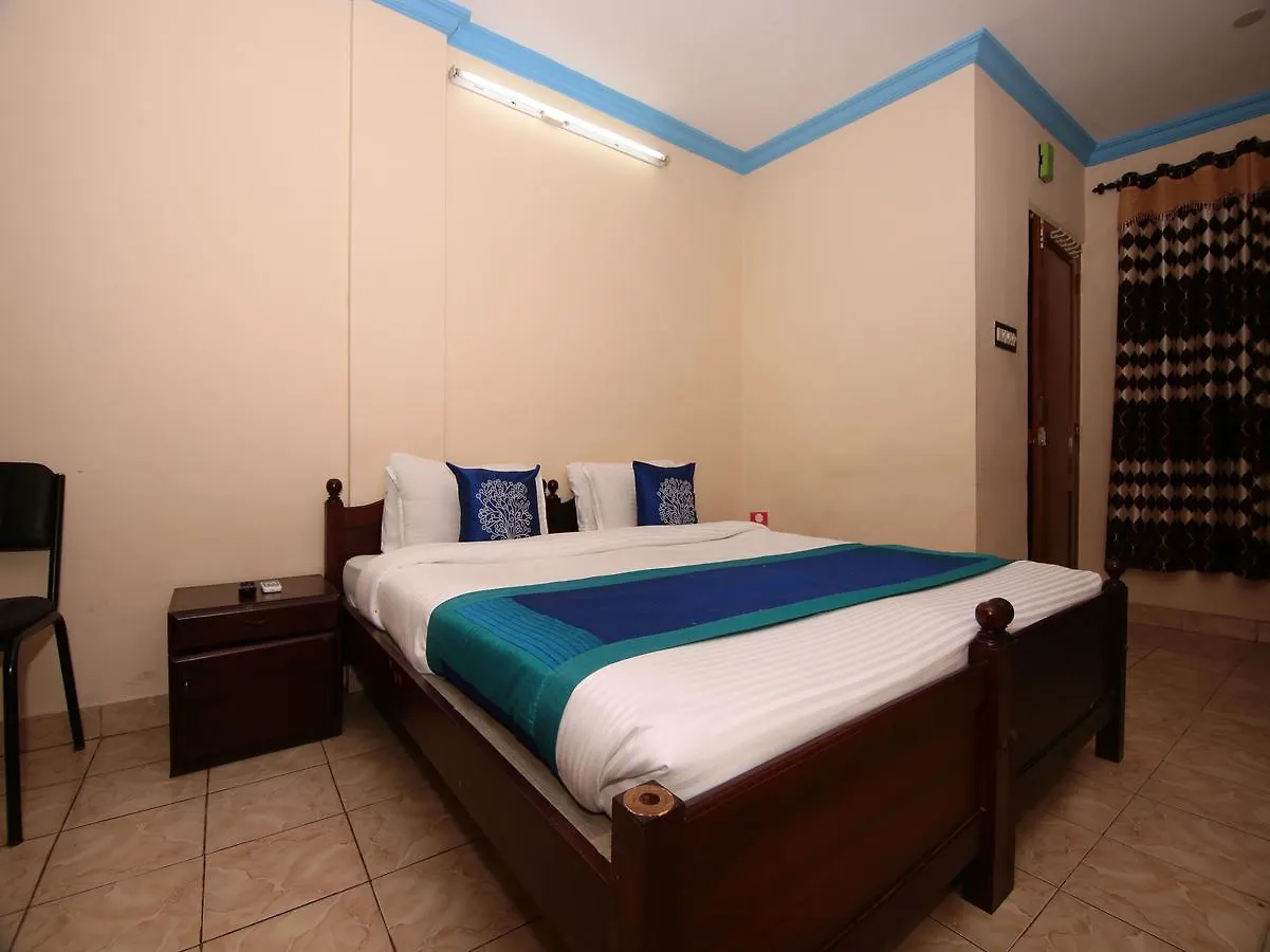 Oyo 6711 Geojo Residency Hotel Nedumbassery 3*,